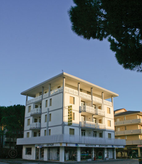 Agentia de turism glerean bibione foto