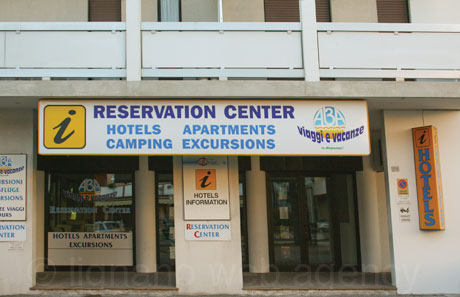 Centru rezervari hoteluri campinguri si apartamente la bibione foto